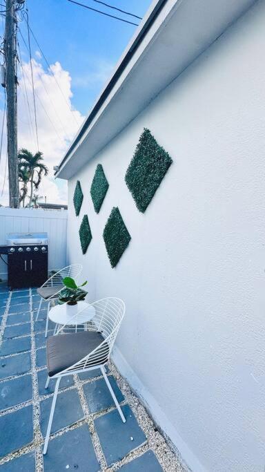 Conociendo Miami Apartment Hialeah Bagian luar foto